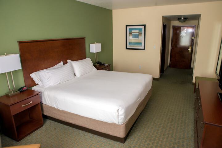 Room 36 of 113