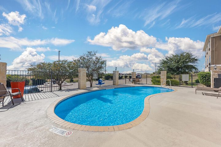 Best Western Plus Killeen / Fort Hood Hotel & Suites