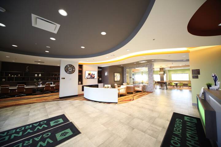 Hotel 2 of 53