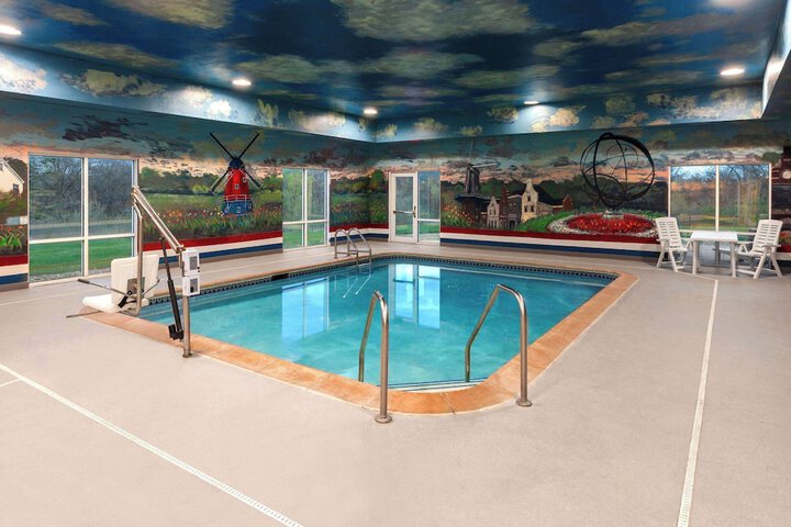 Links Bos Landen Hotel & Spa of Pella Trademark by Wyndham
