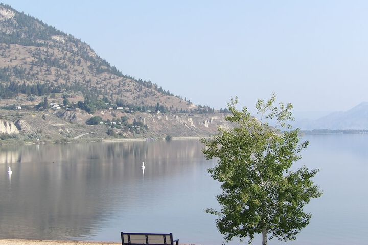 Okanagan Lakefront Resort