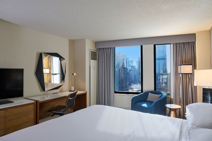 Sheraton Grand Chicago Riverwalk