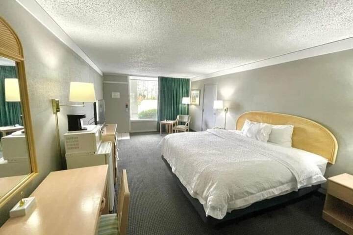 Room 14 of 45