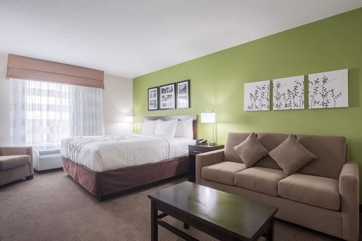 Room 22 of 54