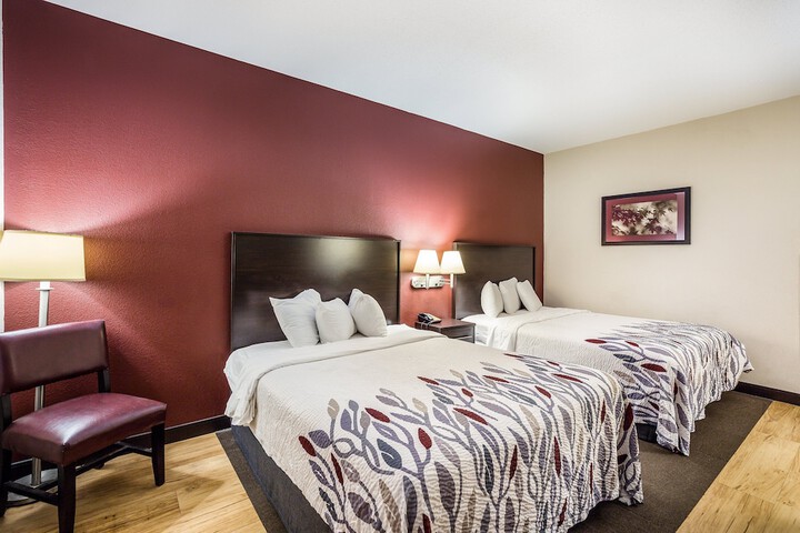 Red Roof Inn St. Louis - Troy IL