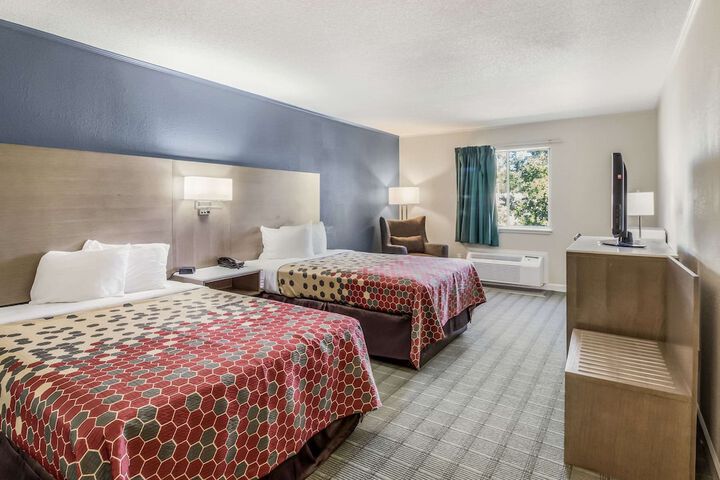 Room 44 of 48