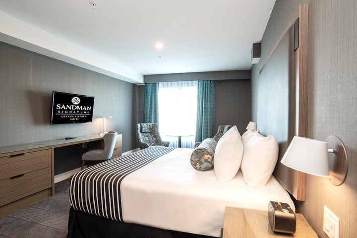 Room 45 of 61