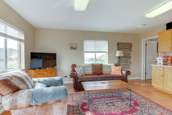 Charming Barn Apt in Boulder! Gateway to Parks!