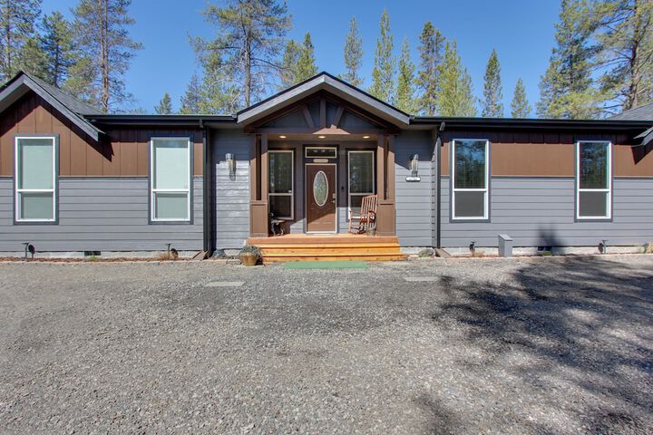 the Hub La Pine Vacation Rental - Dog Friendly!