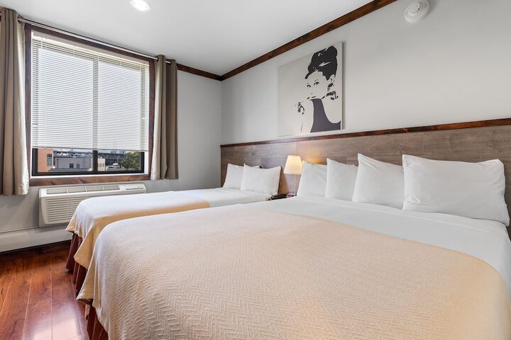Room 7 of 38
