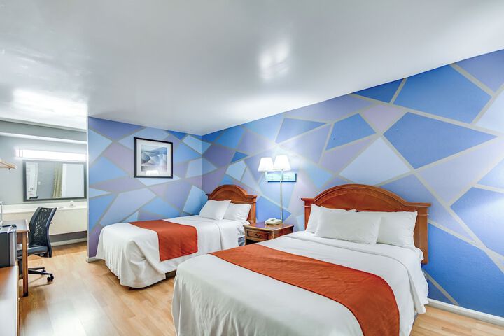 Room 35 of 35