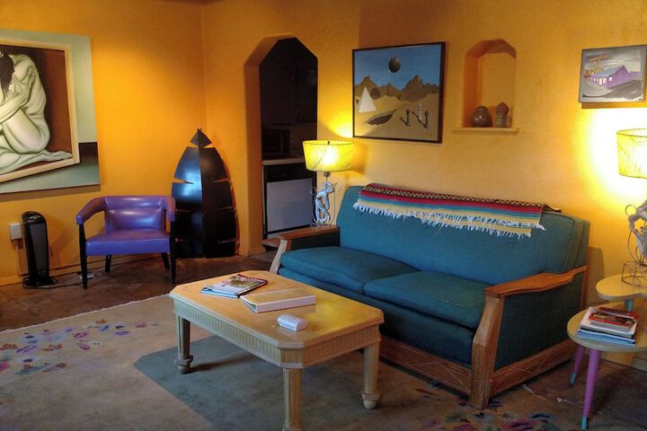 Room 115 of 286