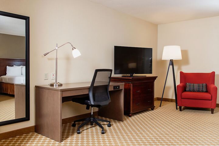 Room 11 of 41