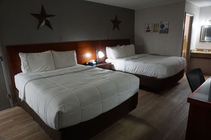 Room 41 of 65