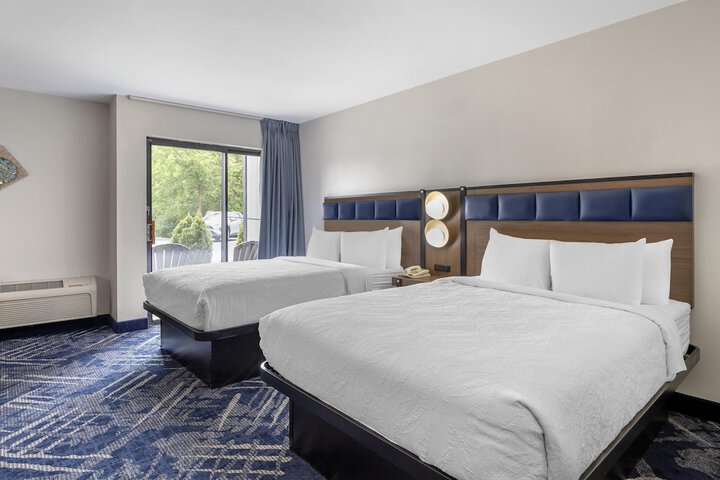Best Western Indian Oak