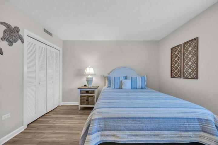 Oceanfront Condo Huge Pools Top Rated Ocean Creek Resort