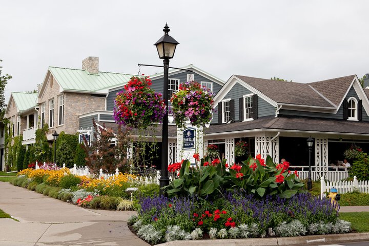 The Shaw Club Hotel