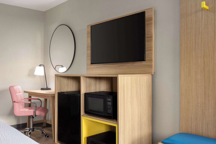 Days Inn by Wyndham Memphis at Graceland