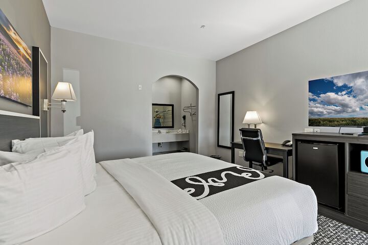 Room 14 of 51