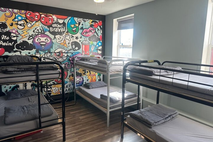 Room 12 of 39