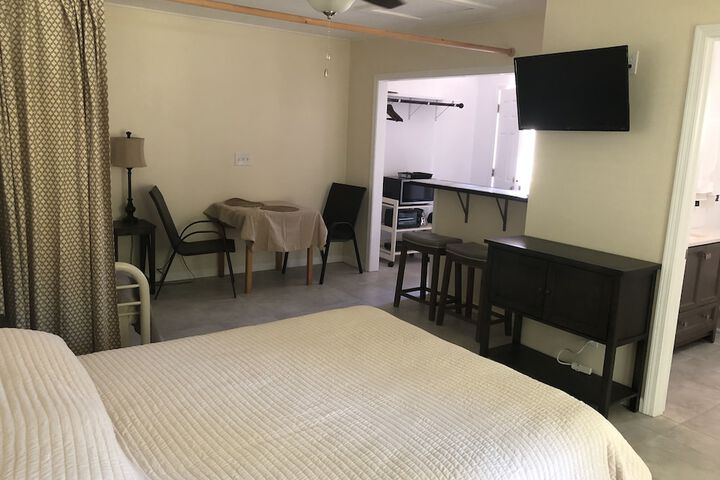 Aarons Cottage