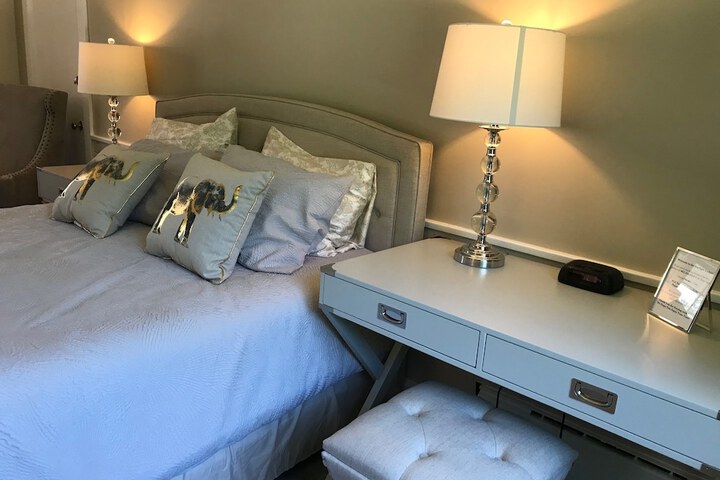 Room 54 of 106