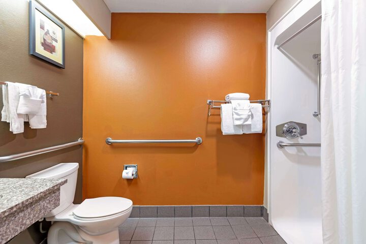 Best Western Inn & Suites