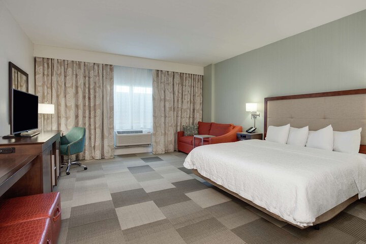 Room 46 of 65