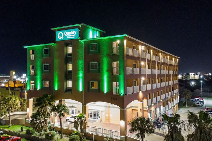 Hotel 4 of 57