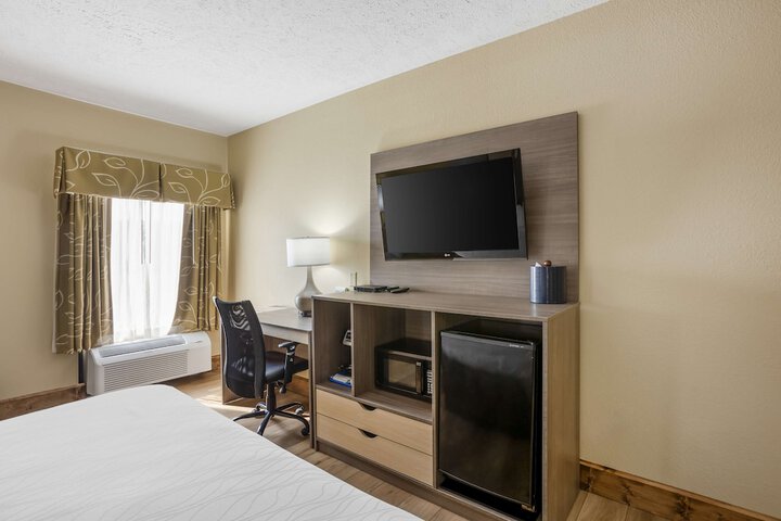 Room 14 of 31