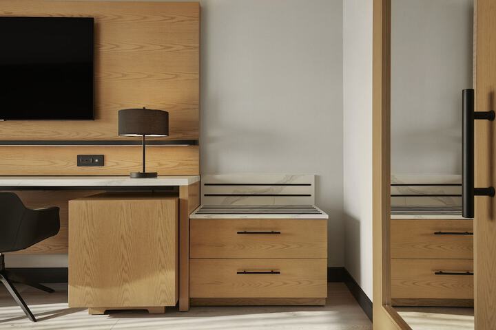 Room 11 of 25