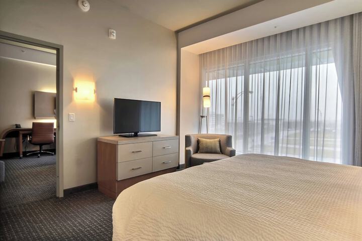 Room 29 of 70