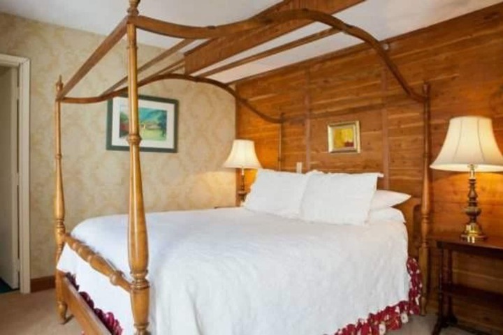 Arlingtons West Mountain Inn