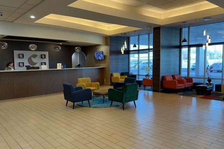 Comfort Inn & Suites Omaha Central