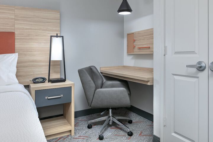 Candlewood Suites Lake Jackson Clute by IHG
