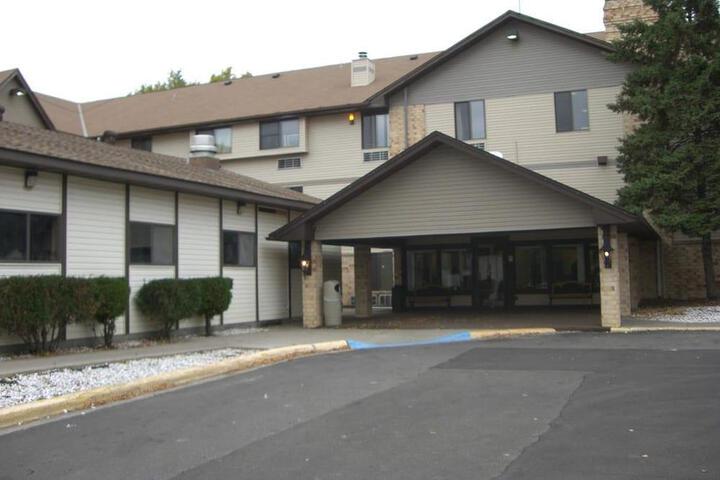 Norwood Inn Minneapolis Roseville
