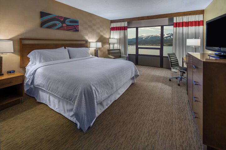 Room 14 of 24