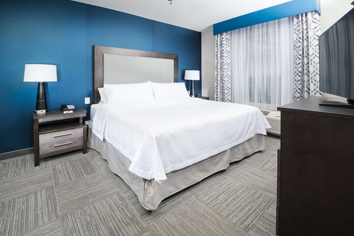 Room 15 of 53