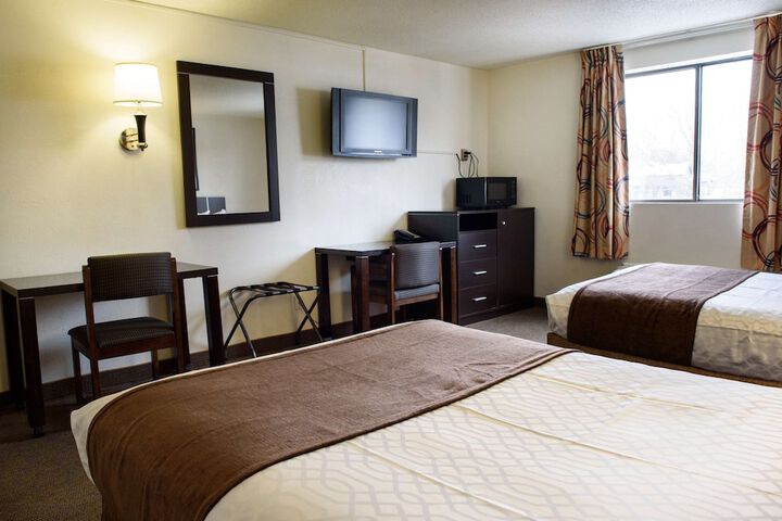 Room 8 of 31