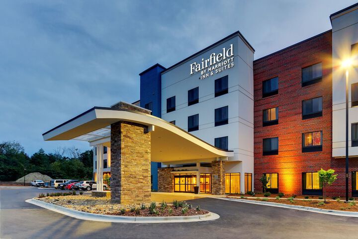 Hotel 2 of 41