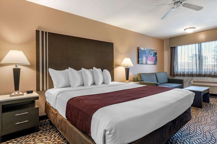 Room 21 of 25