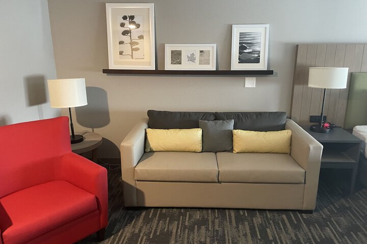 Country Inn & Suites by Radisson Madison, WI