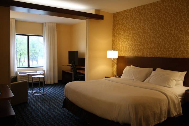 Fairfield Inn & Suites by Marriott Detroit Lakes