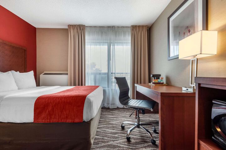 Room 21 of 32