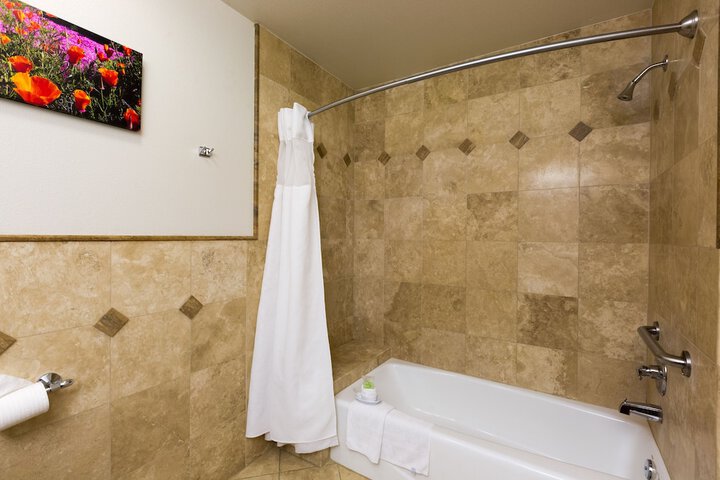 Room 6 of 47