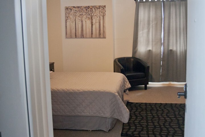Room 21 of 41