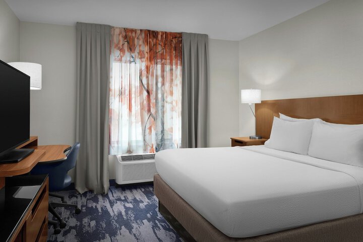 Fairfield Inn & Suites by Marriott Fayetteville North