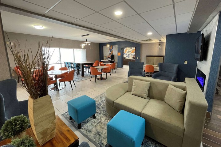 Hotel Interior 16 of 44