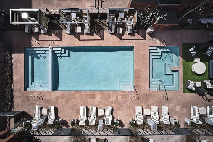 Pool 7 of 76
