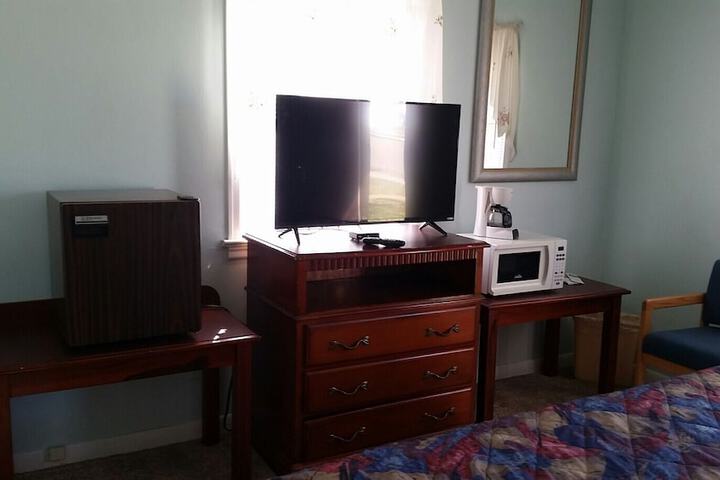 Room 19 of 19